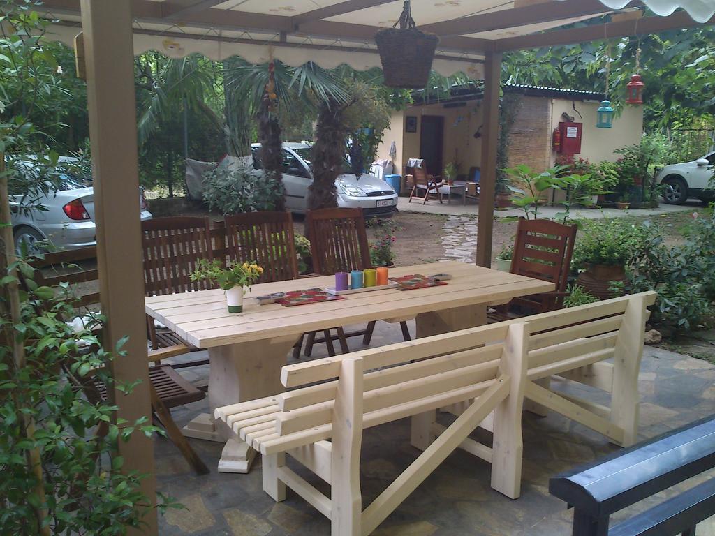 פראליה פנטליימונוס Helena Apartments מראה חיצוני תמונה
